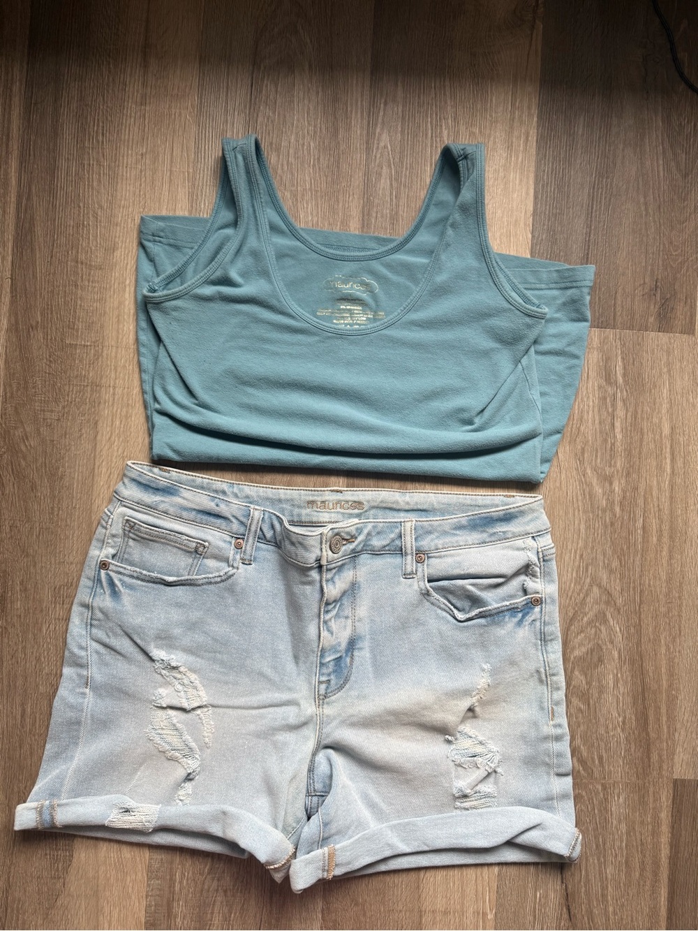 Maurice’s distressed Jean short and teal scoop neck tank